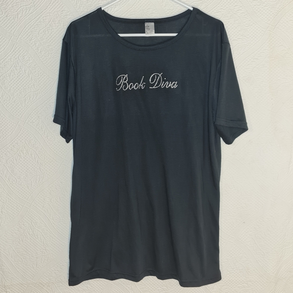 35. Scholastic Book Diva Short Sleeve T-Shirt
